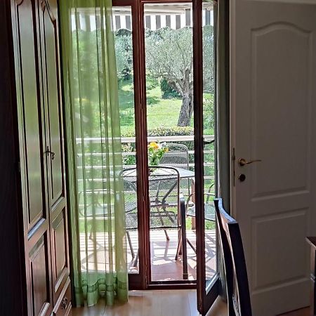 Apartment Rosa 1 Ровинь Экстерьер фото