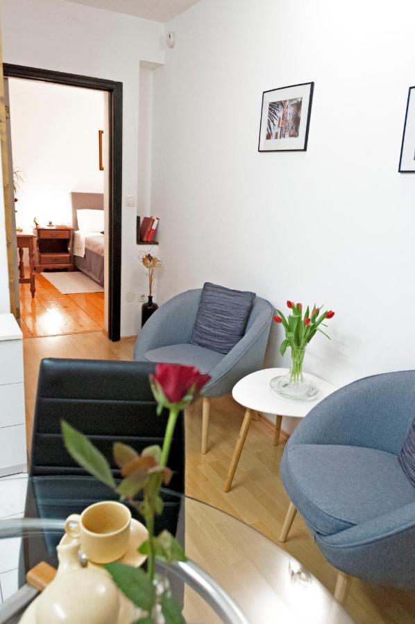 Apartment Rosa 1 Ровинь Экстерьер фото